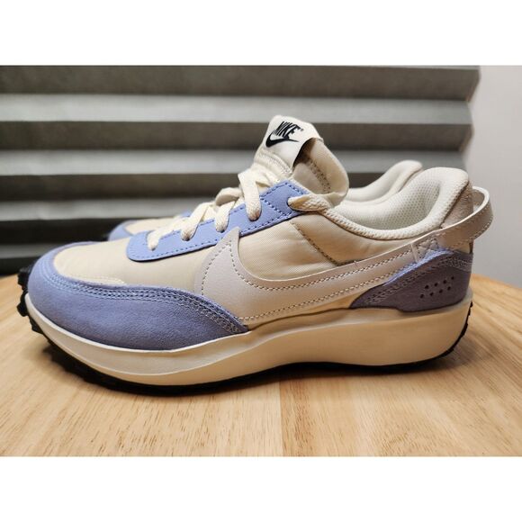 Nike Waffle Debut Women’s Size 7 – Soft Pearl & Summit White Sneakers - Picture 3 of 11